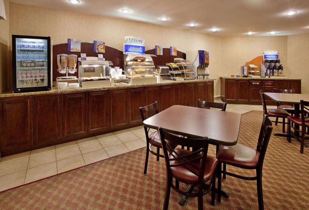 Holiday Inn Express Hotel & Suites Maryville By Ihg Kültér fotó